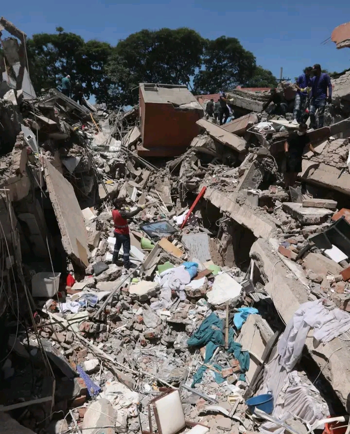 Powerful Earthquake Kills at Least 111 in Colombia